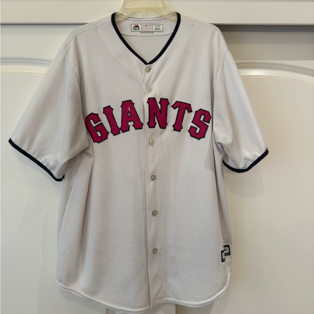 San Francisco Giants Mothers Day jersey. Vintage. From at least 2017. Size XL.